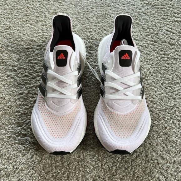 Adidas Ultraboost 21 Running Shoes Men’s US Size 7 Women's 8 - Picture 2 of 5